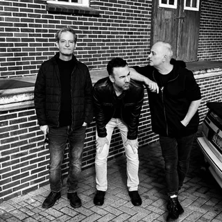 dAVOS artist picture